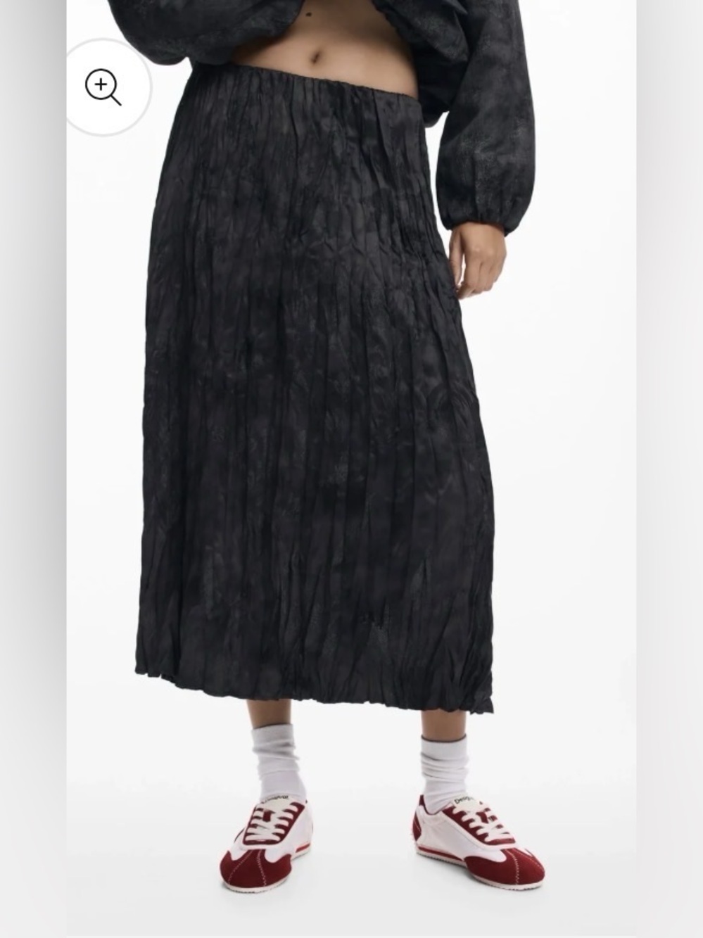 Desigual Black Pleated Textured Midi Skirt, Size Small (EUC)